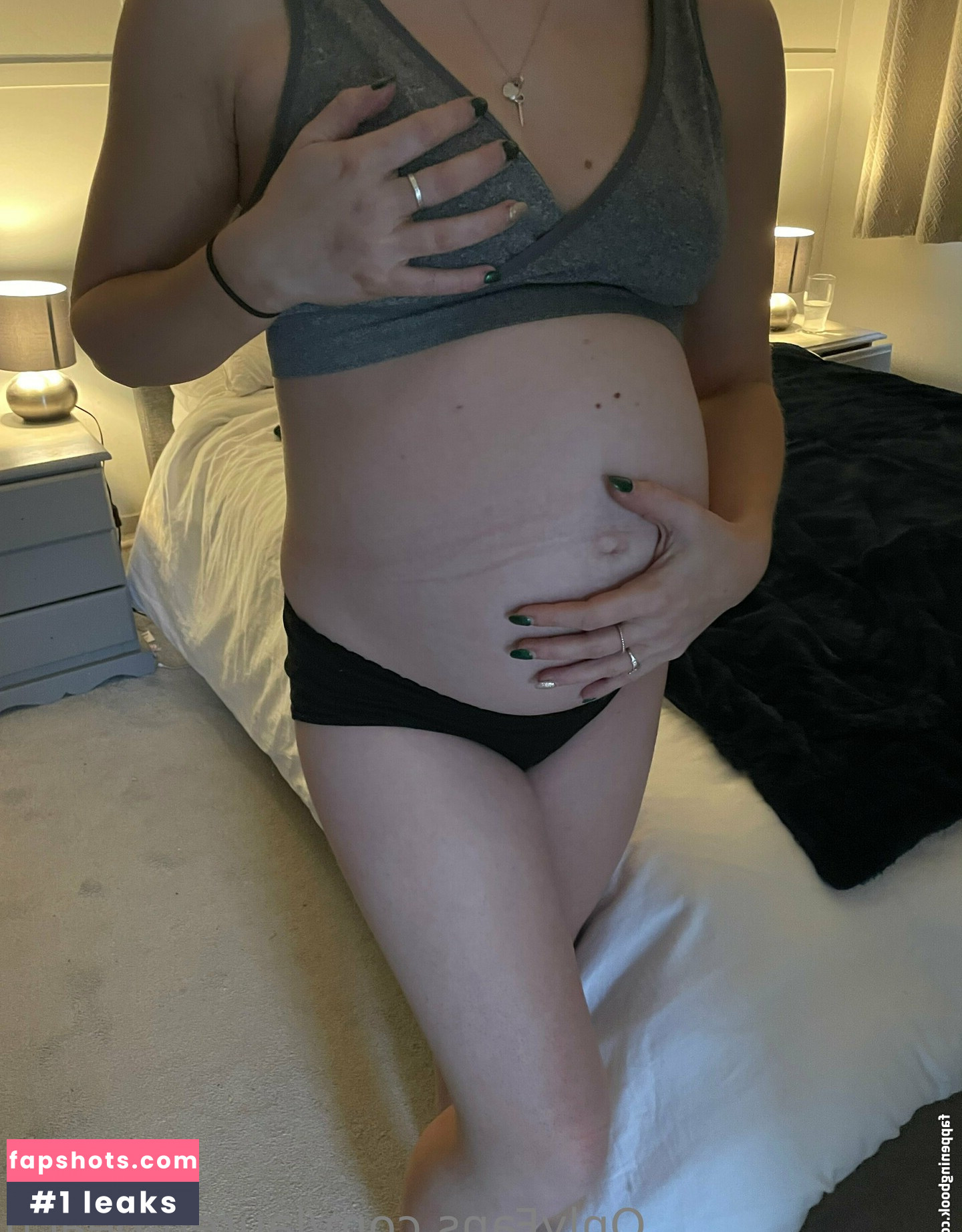 lauren-peach gallery photo #24