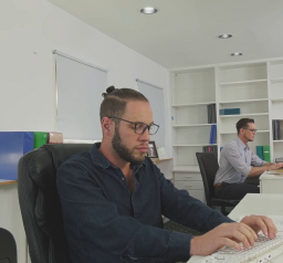 lauren-phillips gallery photo #1006