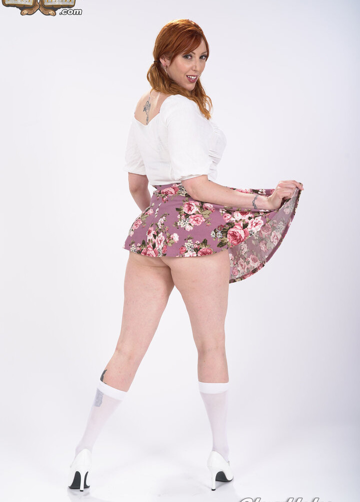 lauren-phillips gallery photo #1302