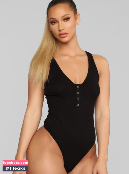 Lauren Racine Wood Nude Leaks OnlyFans Photos #1165 - LeakJerk