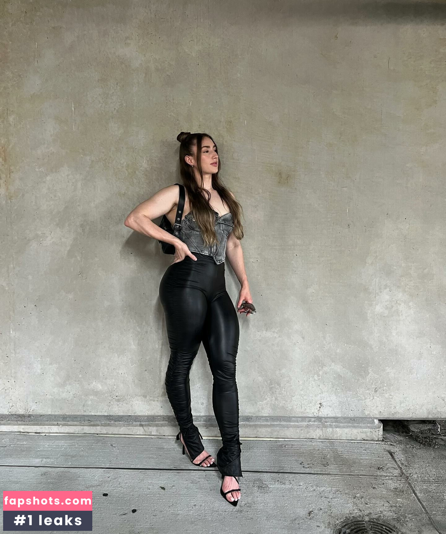 Lauren Rawls gallery photo #7