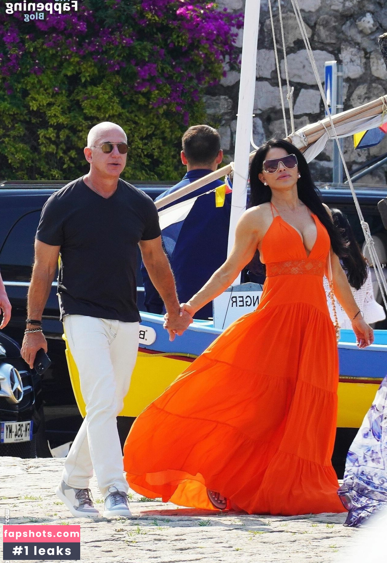 Lauren Sanchez gallery photo #50