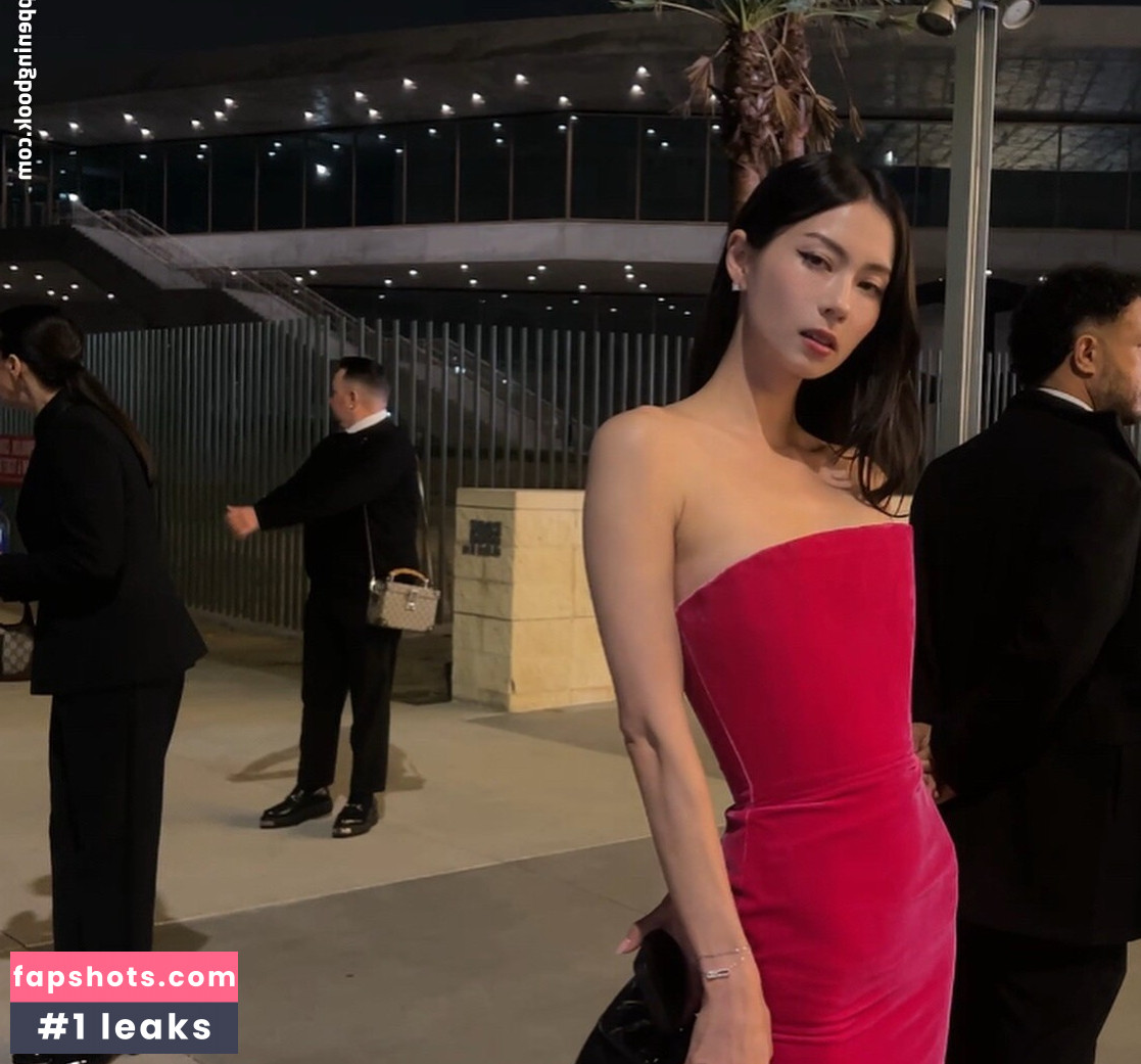 Lauren Tsai gallery photo #13