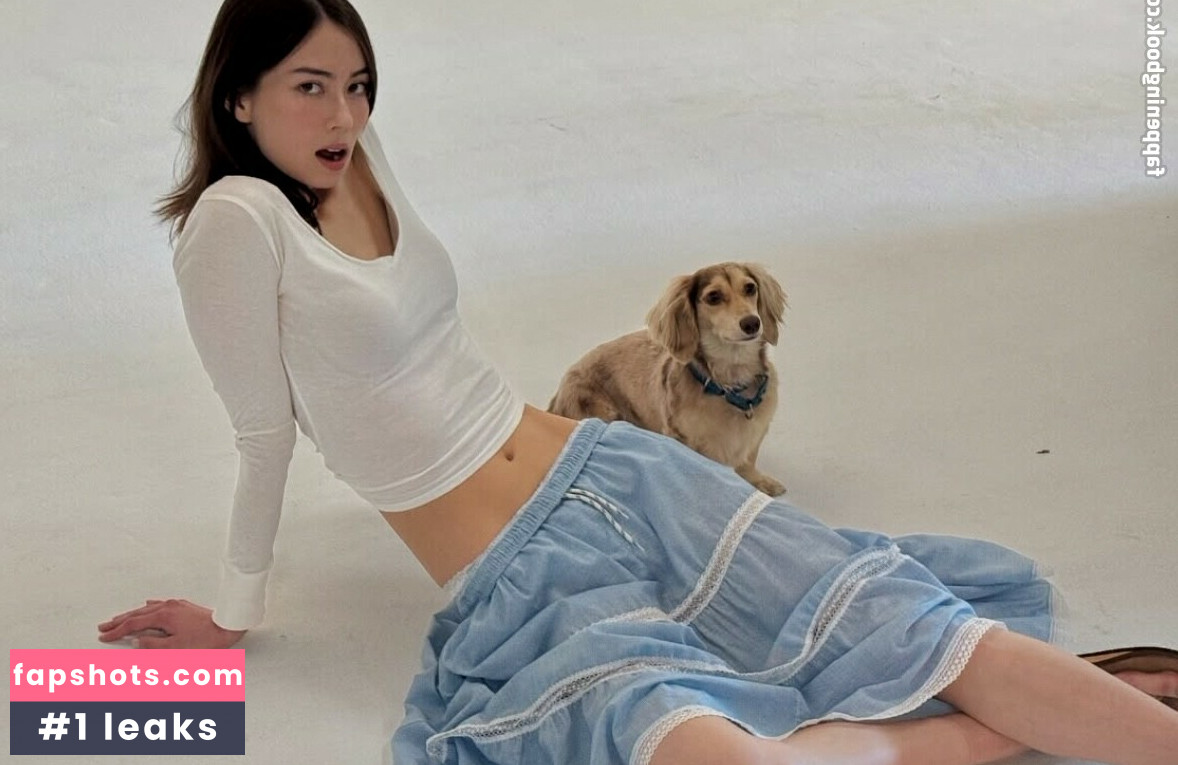 Lauren Tsai gallery photo #20