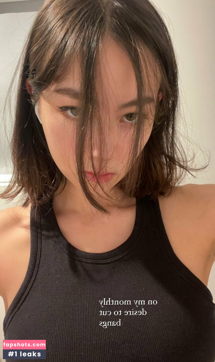 Lauren Tsai gallery photo #47