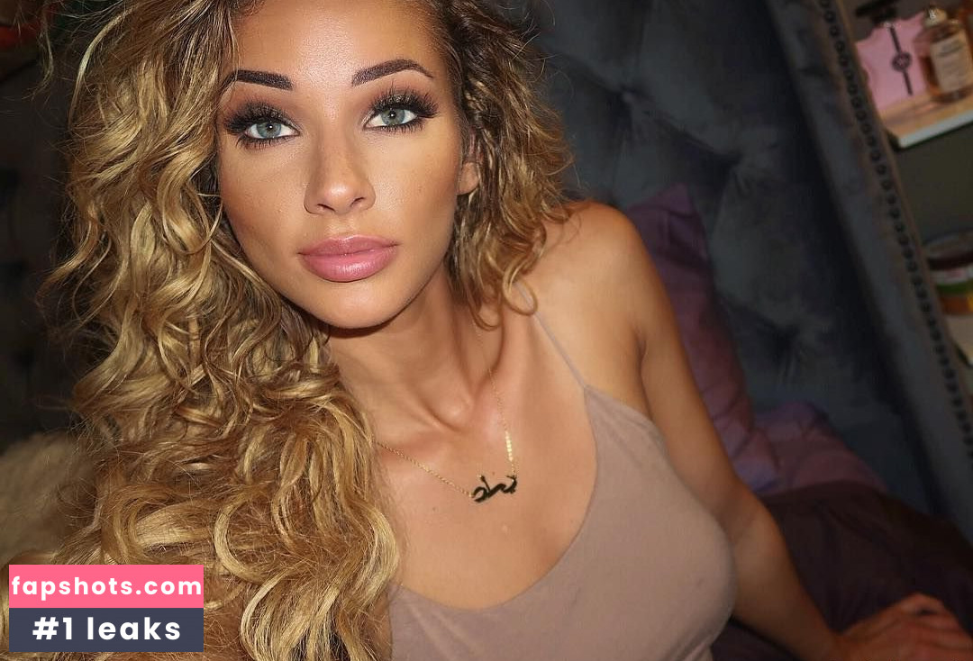 Lauren Wood Nude Leaks OnlyFans Photos #32 - LeakJerk
