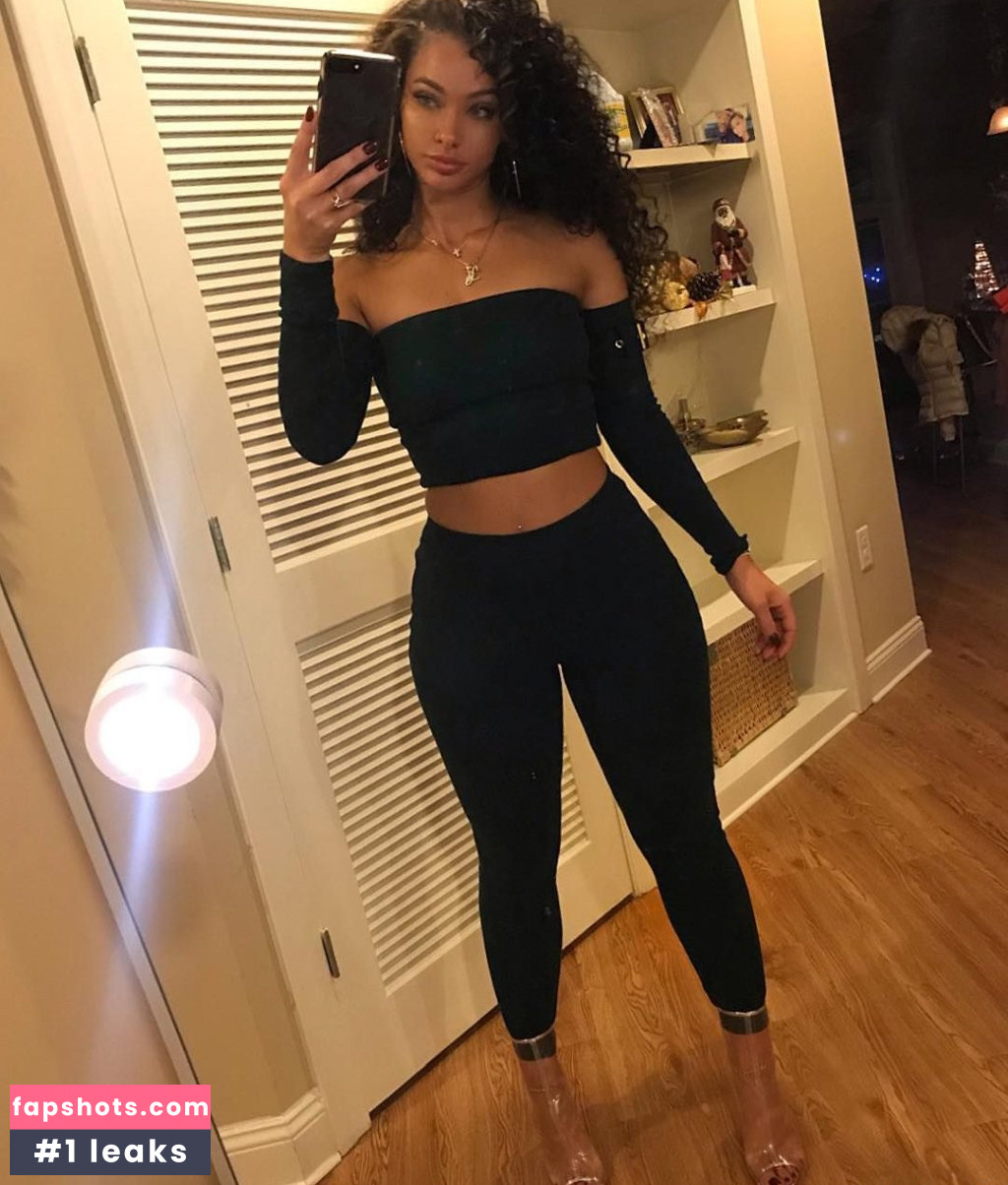 Lauren Wood Nude Leaks OnlyFans Photos #67 - LeakJerk