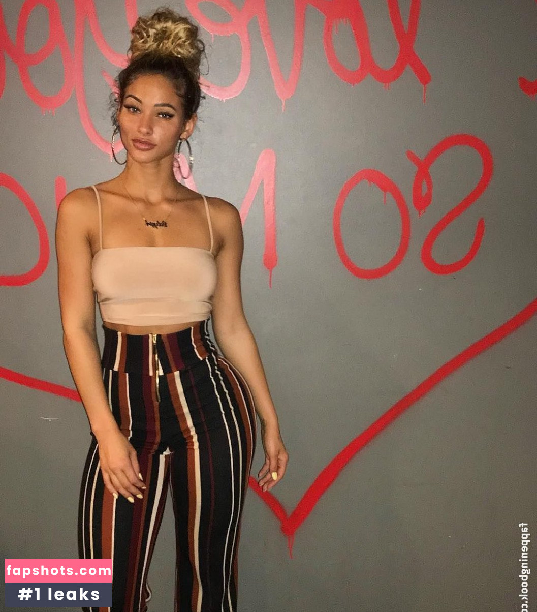 Lauren Wood Nude Leaks OnlyFans Photos #90 - LeakJerk