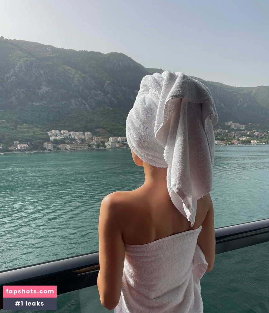 Lauren Worboys Nude Leaks OnlyFans Photos #39 - Fapshots