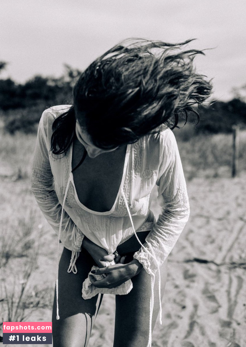 Lauren Young Nahé úniky fotek pouze od fanoušků #8 - Fapshots