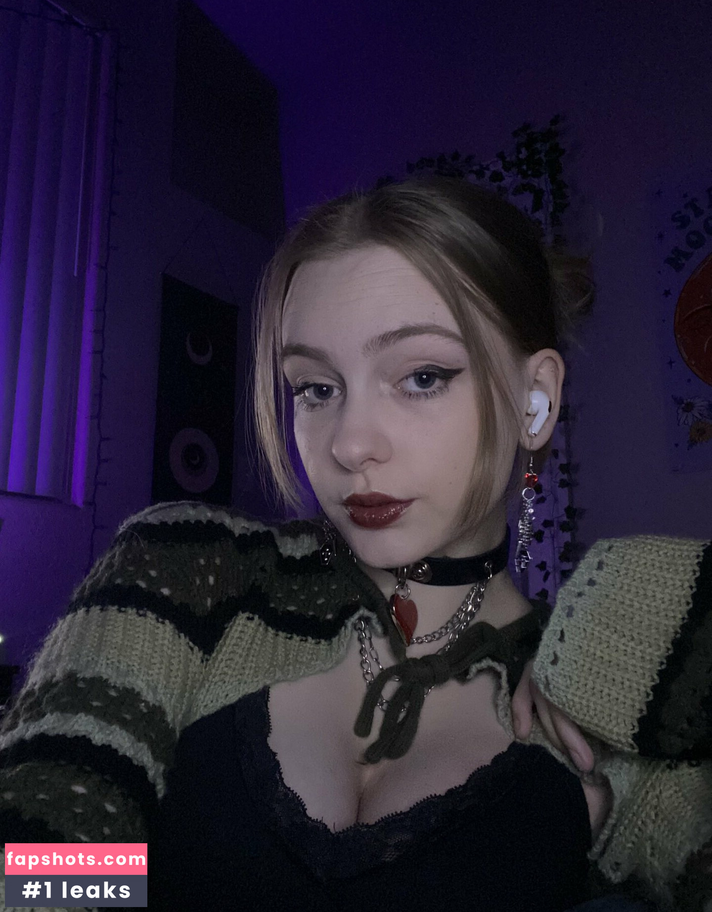 Lauren556688 gallery photo #5