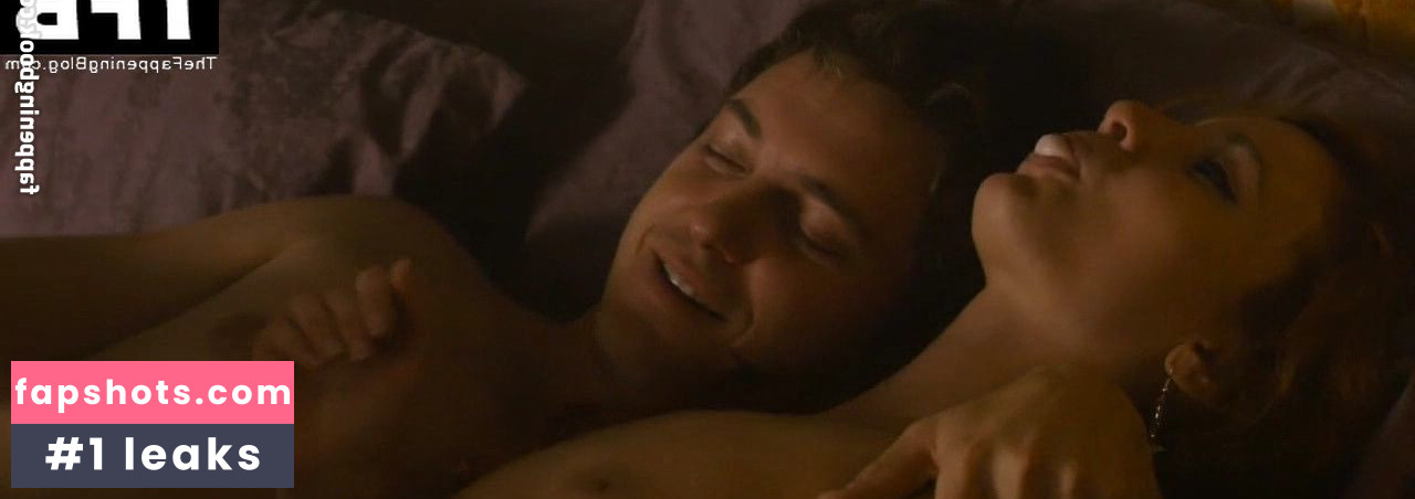 Laurence Leboeuf gallery photo #2