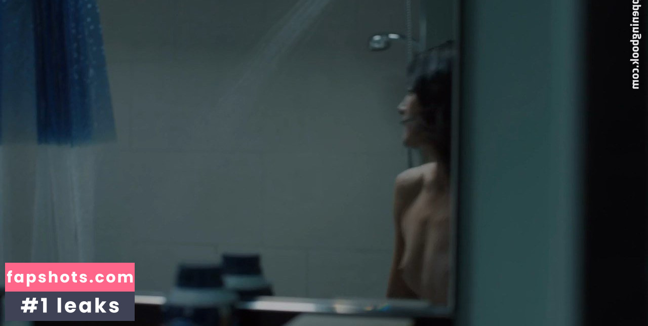 Laurence Leboeuf gallery photo #14