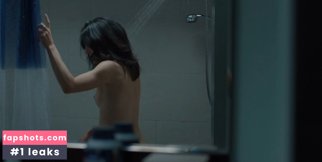 Laurence Leboeuf gallery photo #16