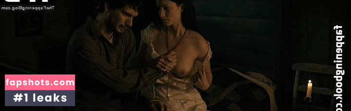 Laurence Leboeuf gallery photo #7