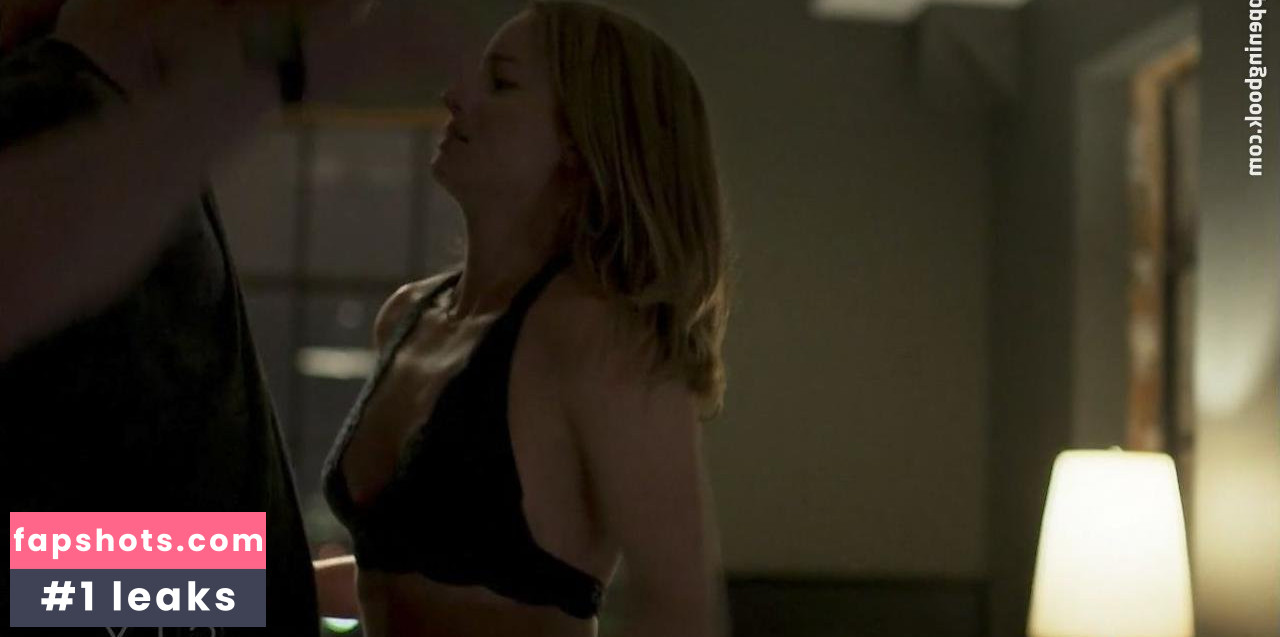 Laurence Leboeuf gallery photo #64