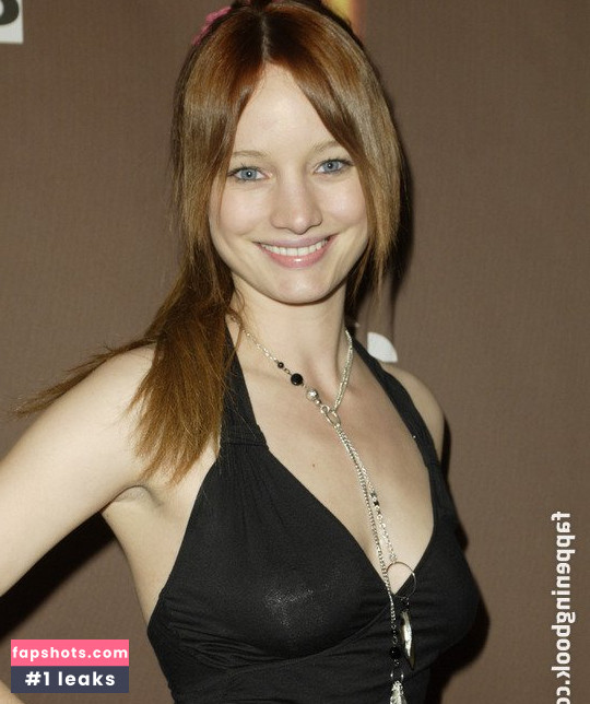 Laurence Leboeuf gallery photo #67