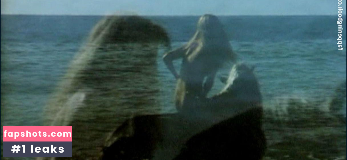 Laurene Landon gallery photo #4