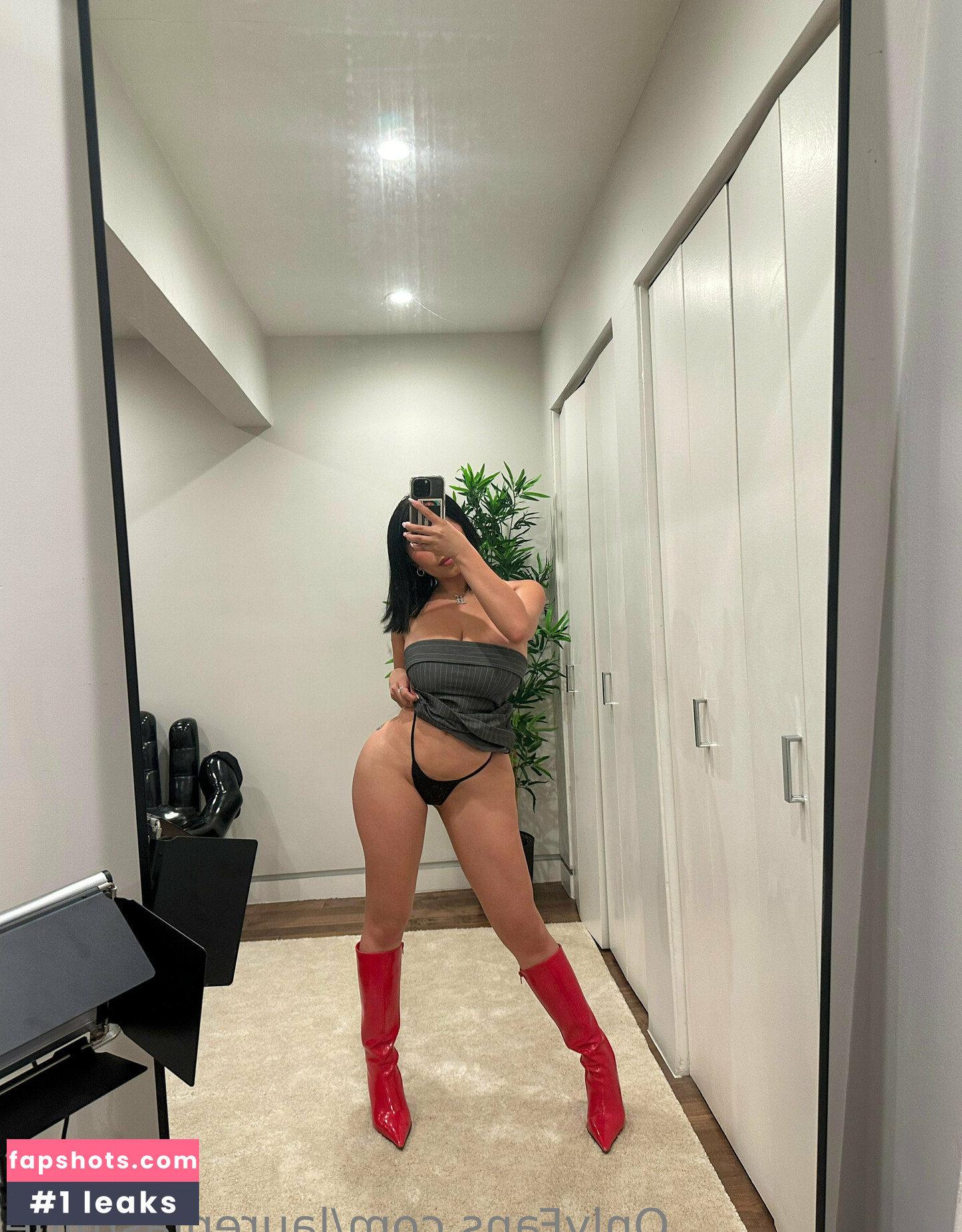 laurenjasmine gallery photo #37