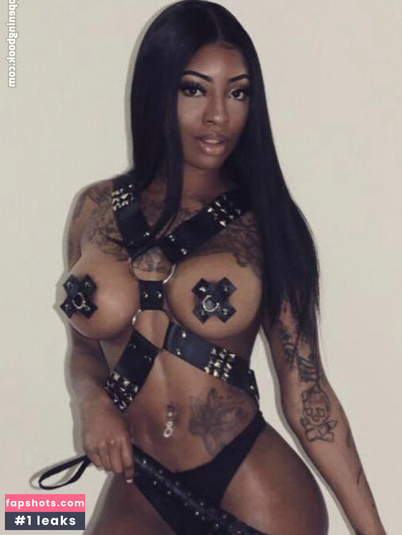 Laurynn Huncho gallery photo #5