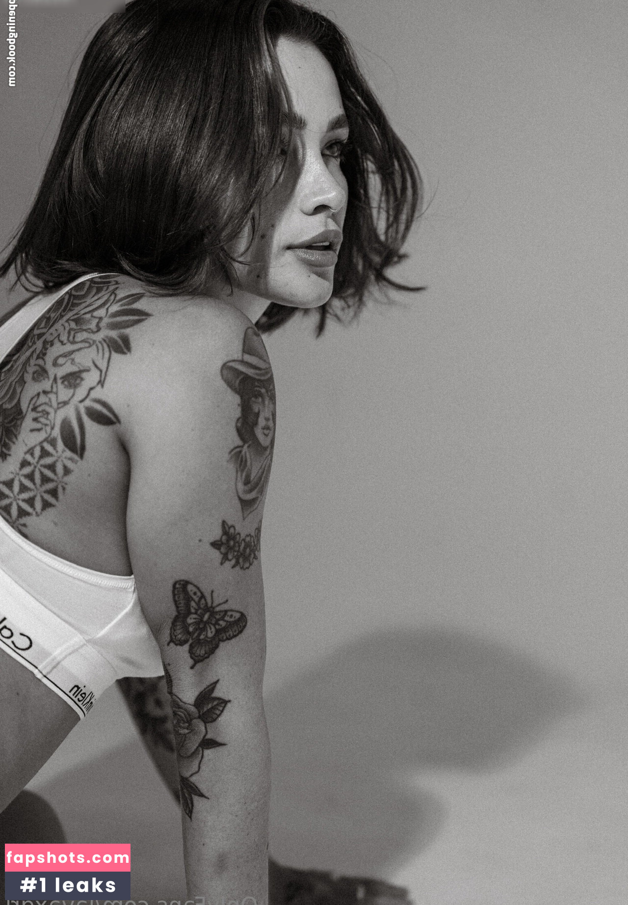 Lavaxgrll gallery photo #27