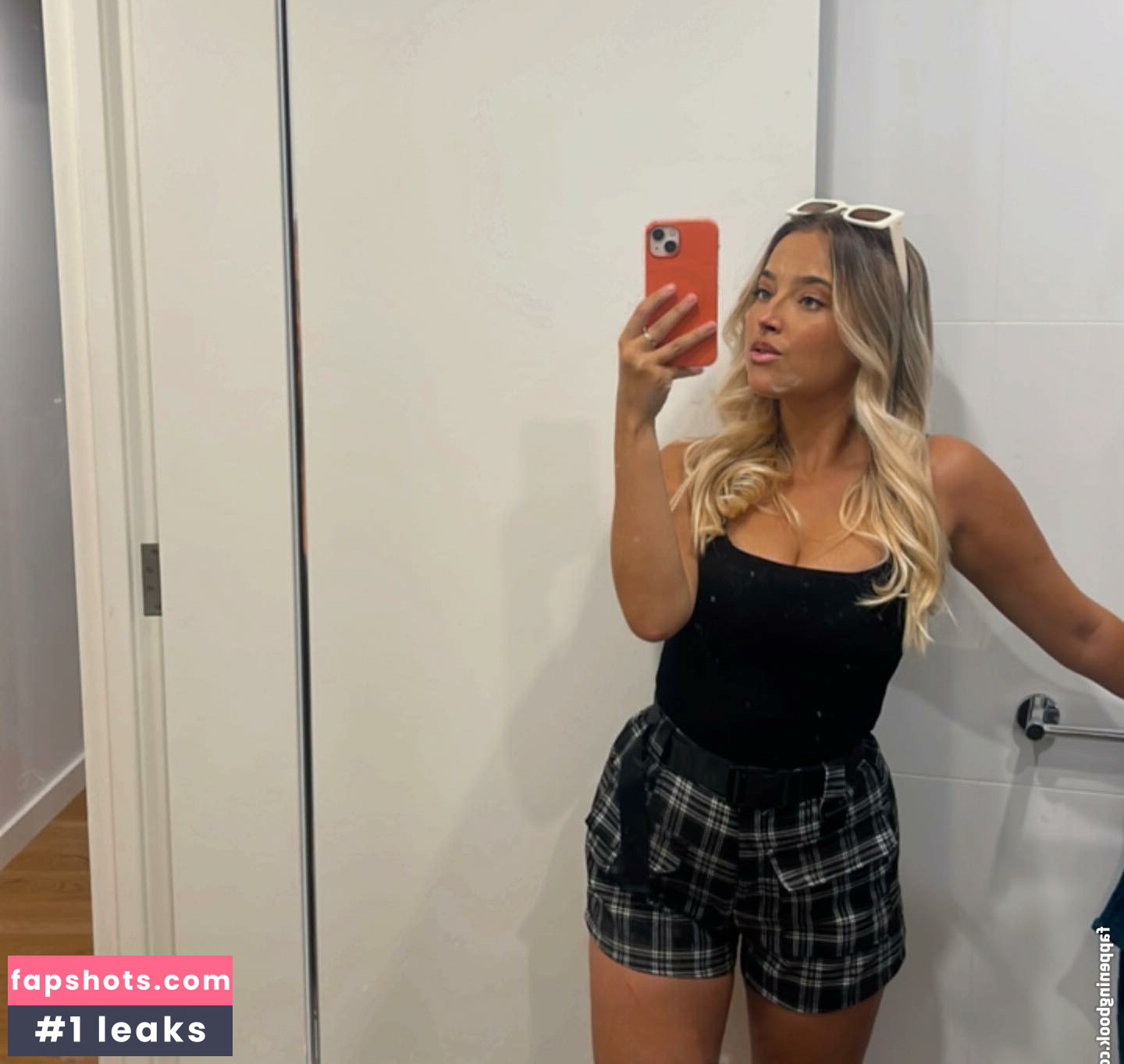 Lavender Baj gallery photo #39