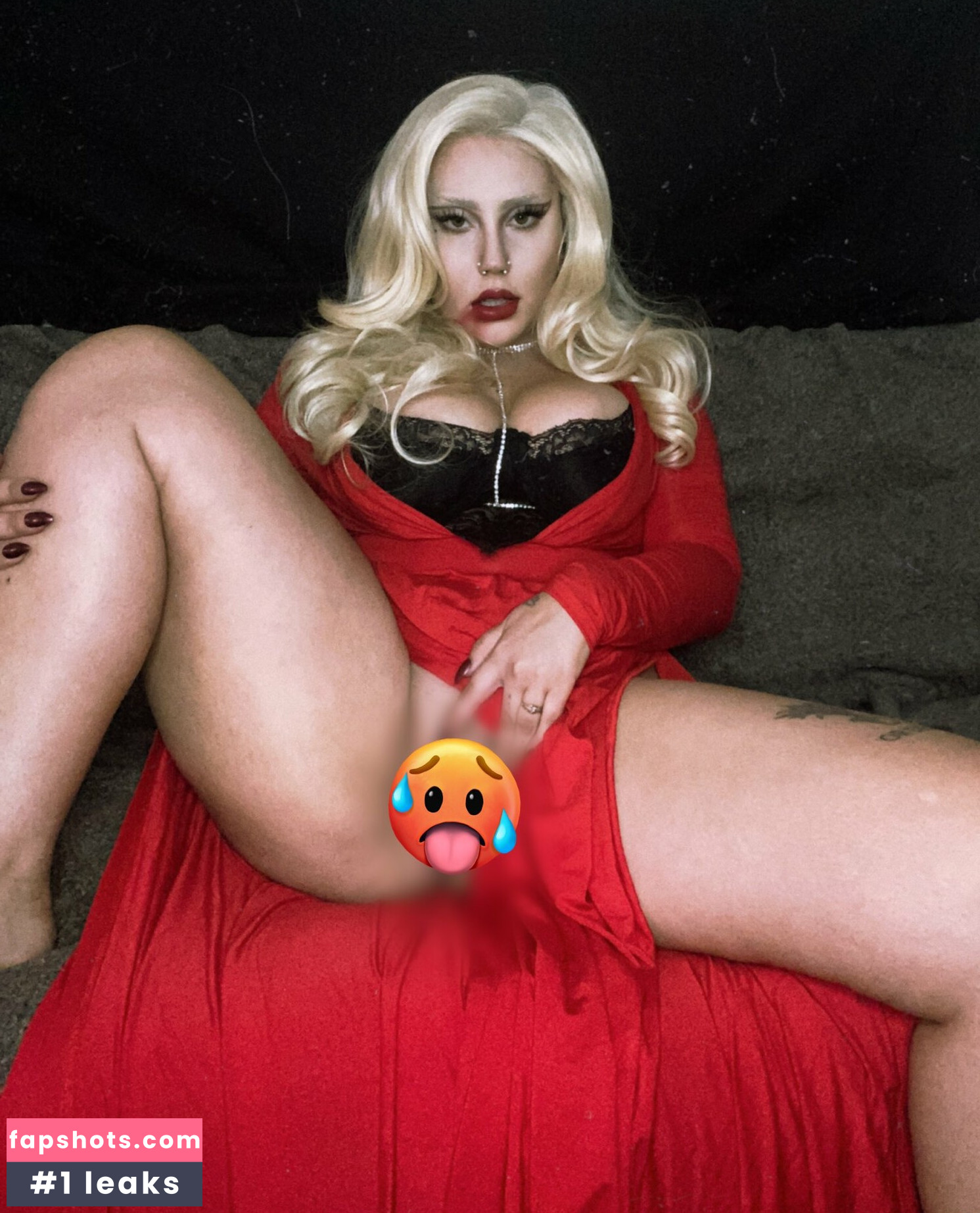 Lavenderbby nude babe gallery