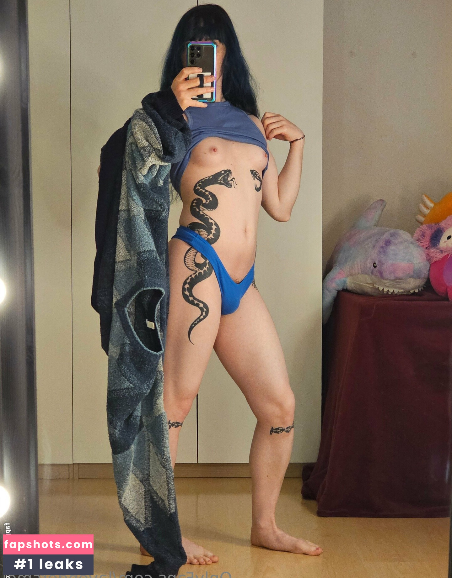 Lavendersmol gallery photo #25