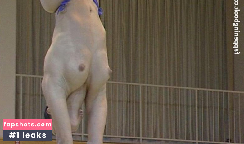 Lavinia Milosovici gallery photo #7