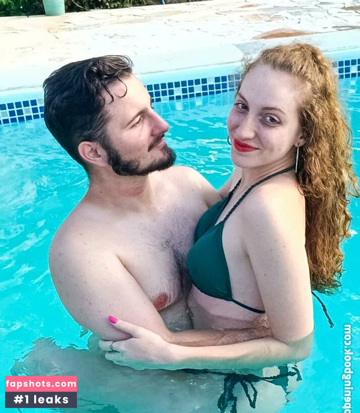 Lavínia Tiburski gallery photo #62