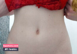 Lavínia Tiburski gallery photo #9