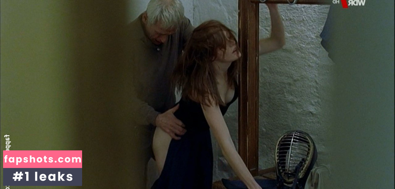 Lavinia Wilson gallery photo #17