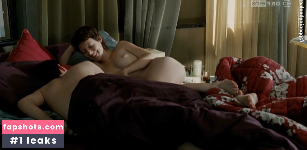 Lavinia Wilson gallery photo #19