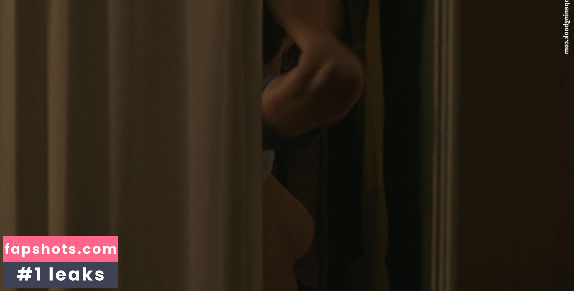 Layla Khoshnoudi gallery photo #5