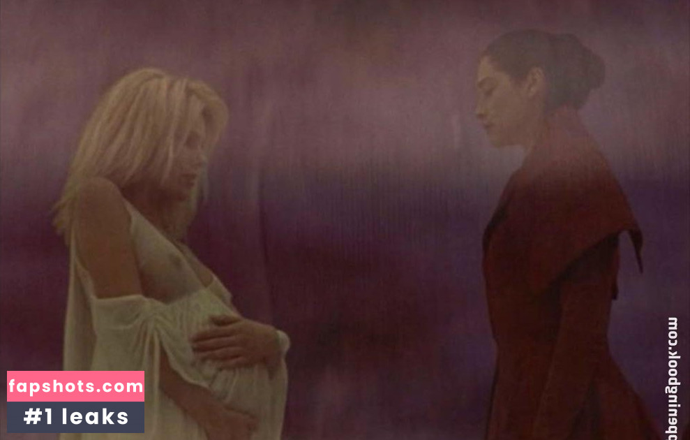 Layla Roberts Nude Leaks OnlyFans Photos #4 - LeakJerk