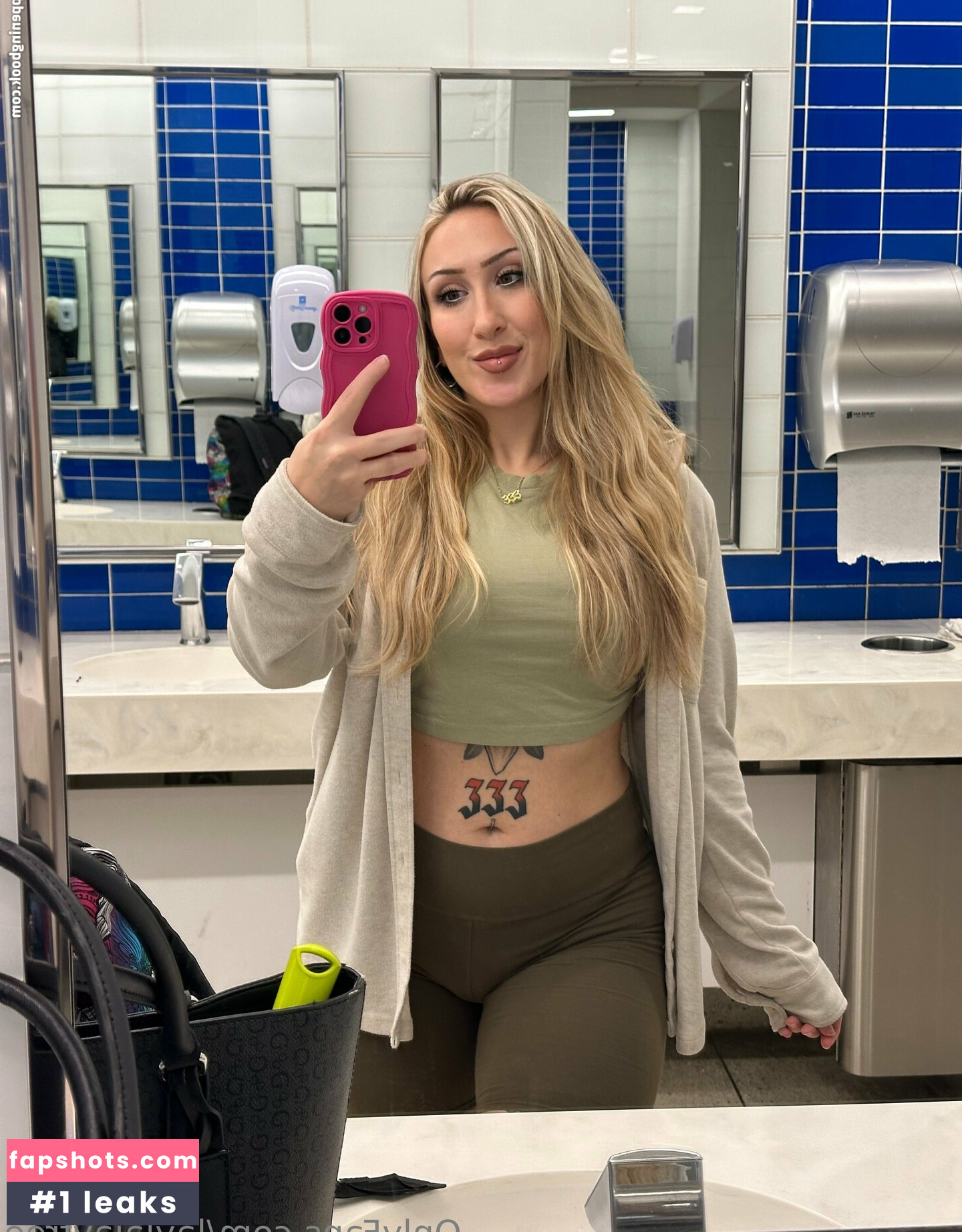 laylajayfree Filtración Desnuda OnlyFans Foto #3 - Fapshots