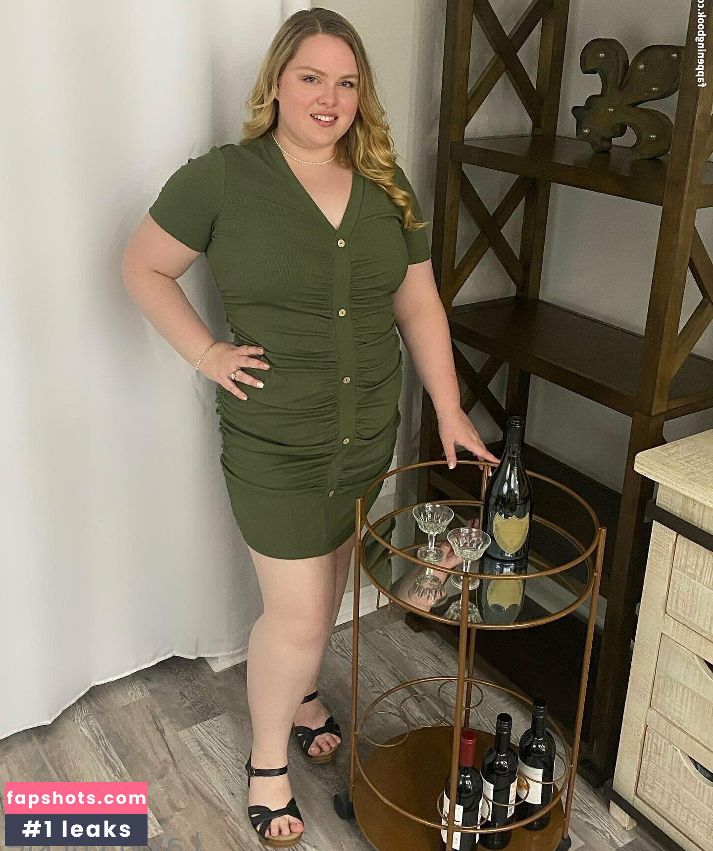 laylaluckie24 gallery photo #33