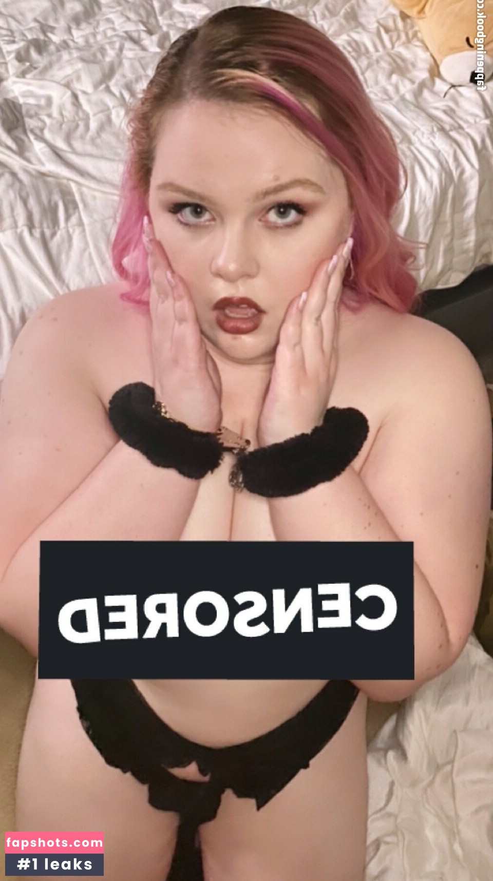 laylaluckie24 gallery photo #36