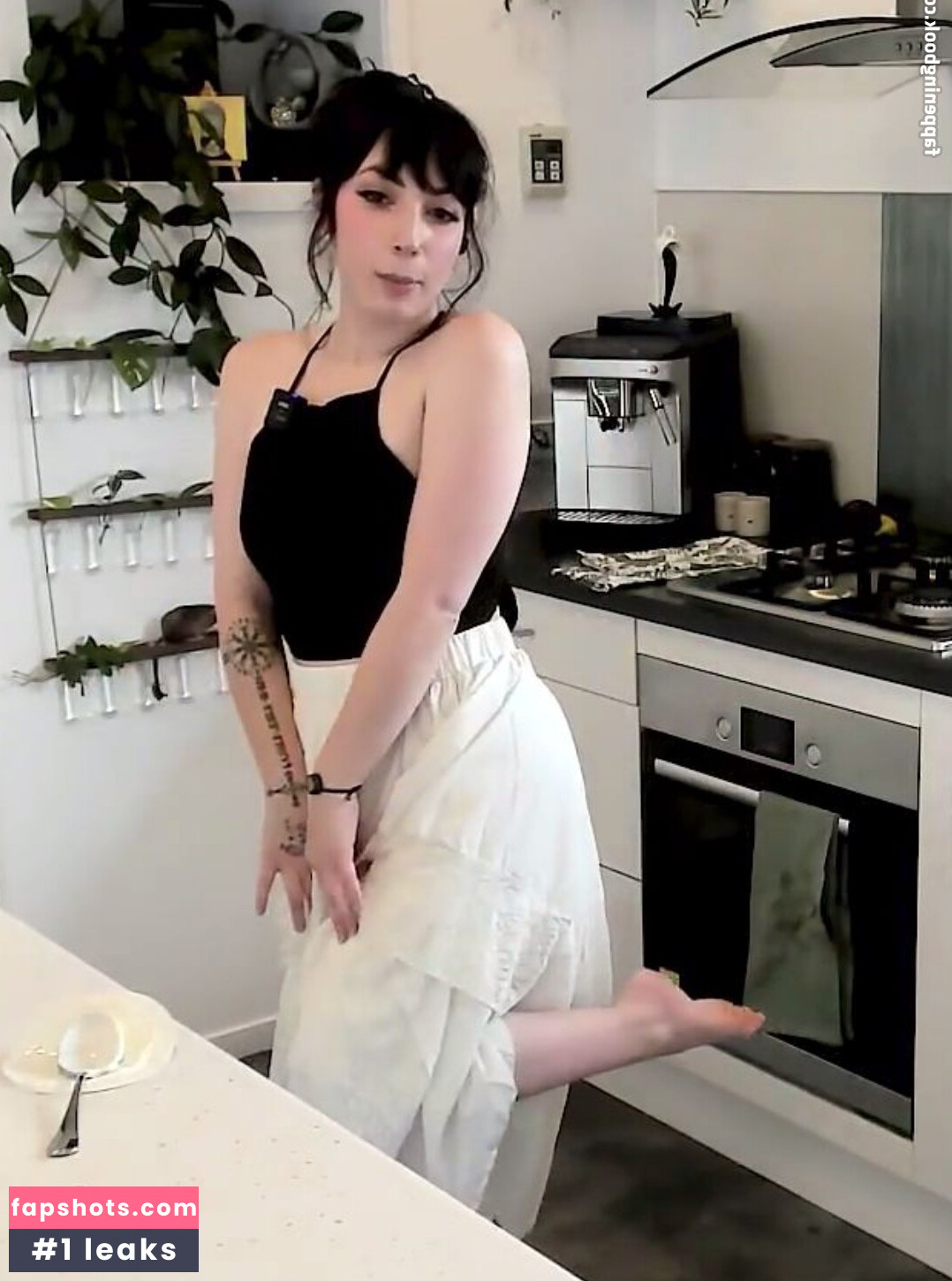 Layna Lazar gallery photo #102