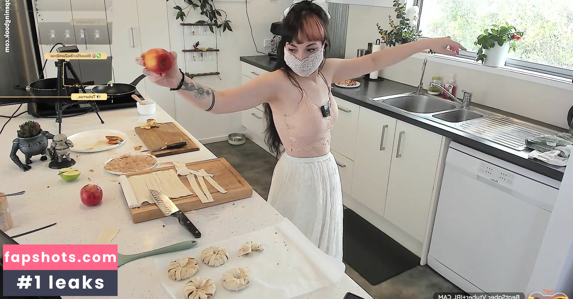 Layna Lazar gallery photo #59