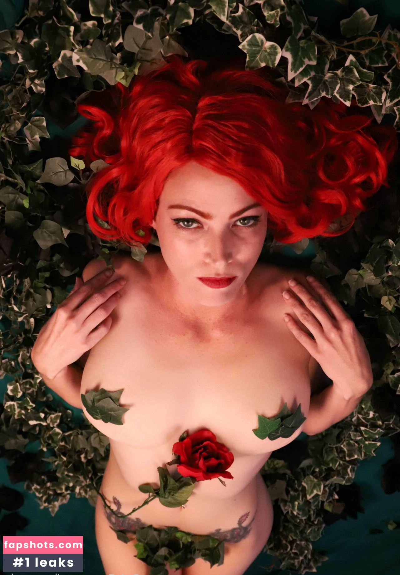 layneneko gallery photo #2