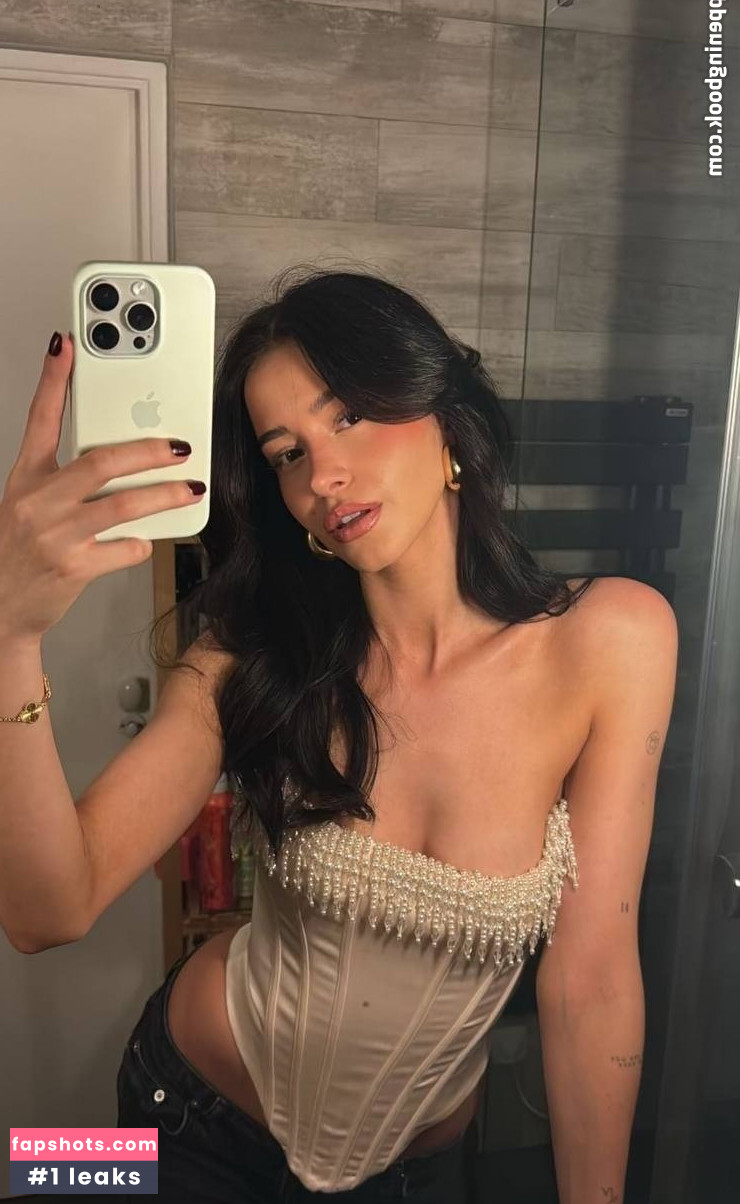 Lea Elui Nude Leaks OnlyFans Photos #106 - LeakJerk