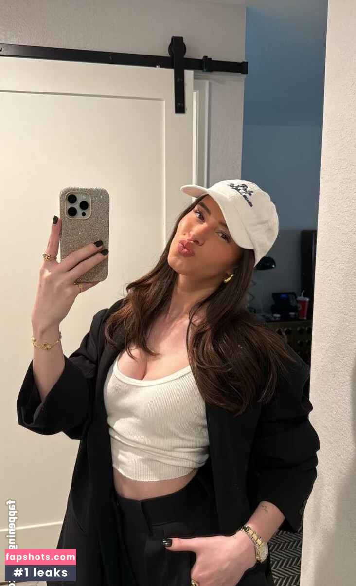 Lea Elui Nude Leaks OnlyFans Photos #166 - LeakJerk