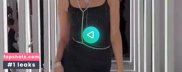 Lea Elui Nude Leaks OnlyFans Photos #215 - LeakJerk