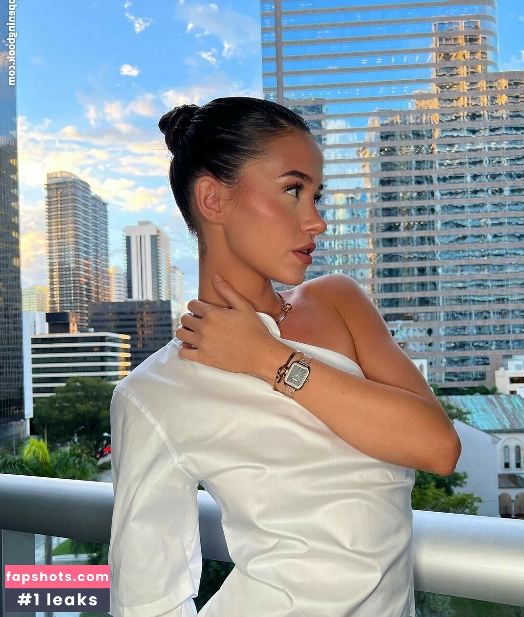 Lea Elui gallery photo #340