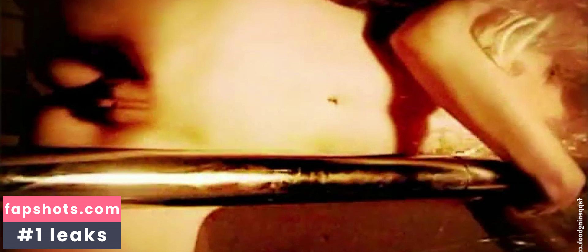 Lea Lawrynowicz gallery photo #11