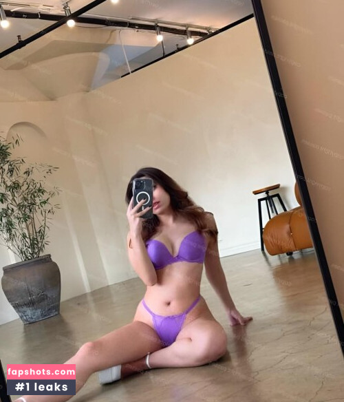 Lea Martinez gallery photo #1095