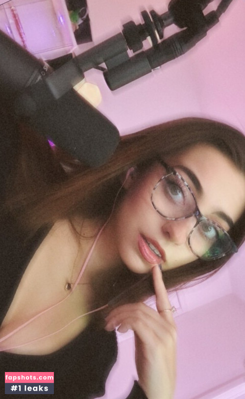 Lea Martinez gallery photo #1272