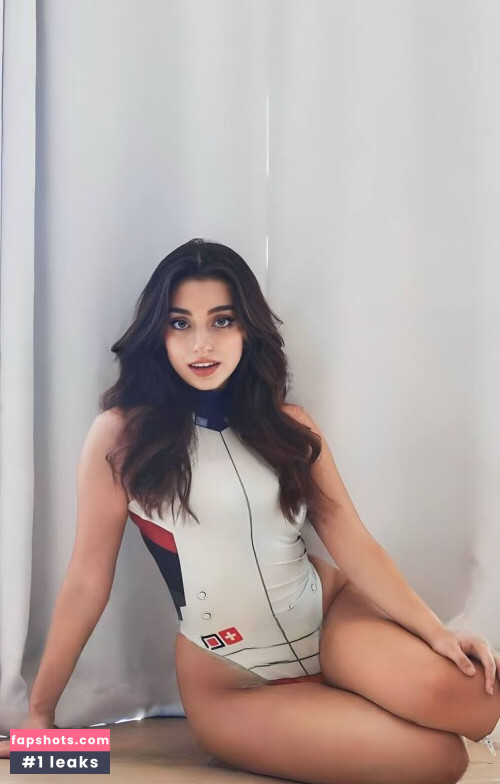 Lea Martinez gallery photo #1408