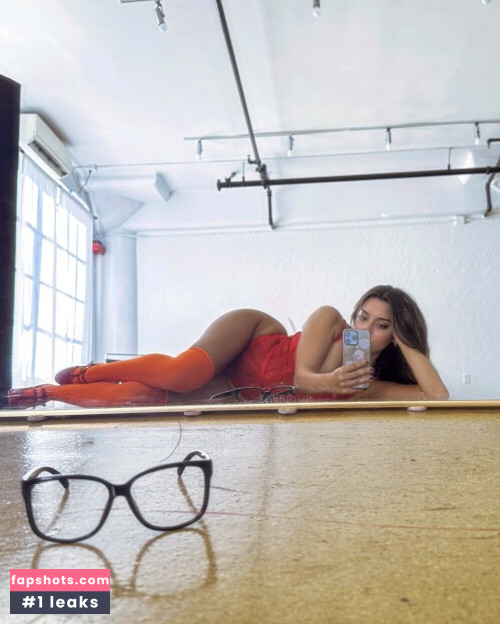 Lea Martinez gallery photo #535